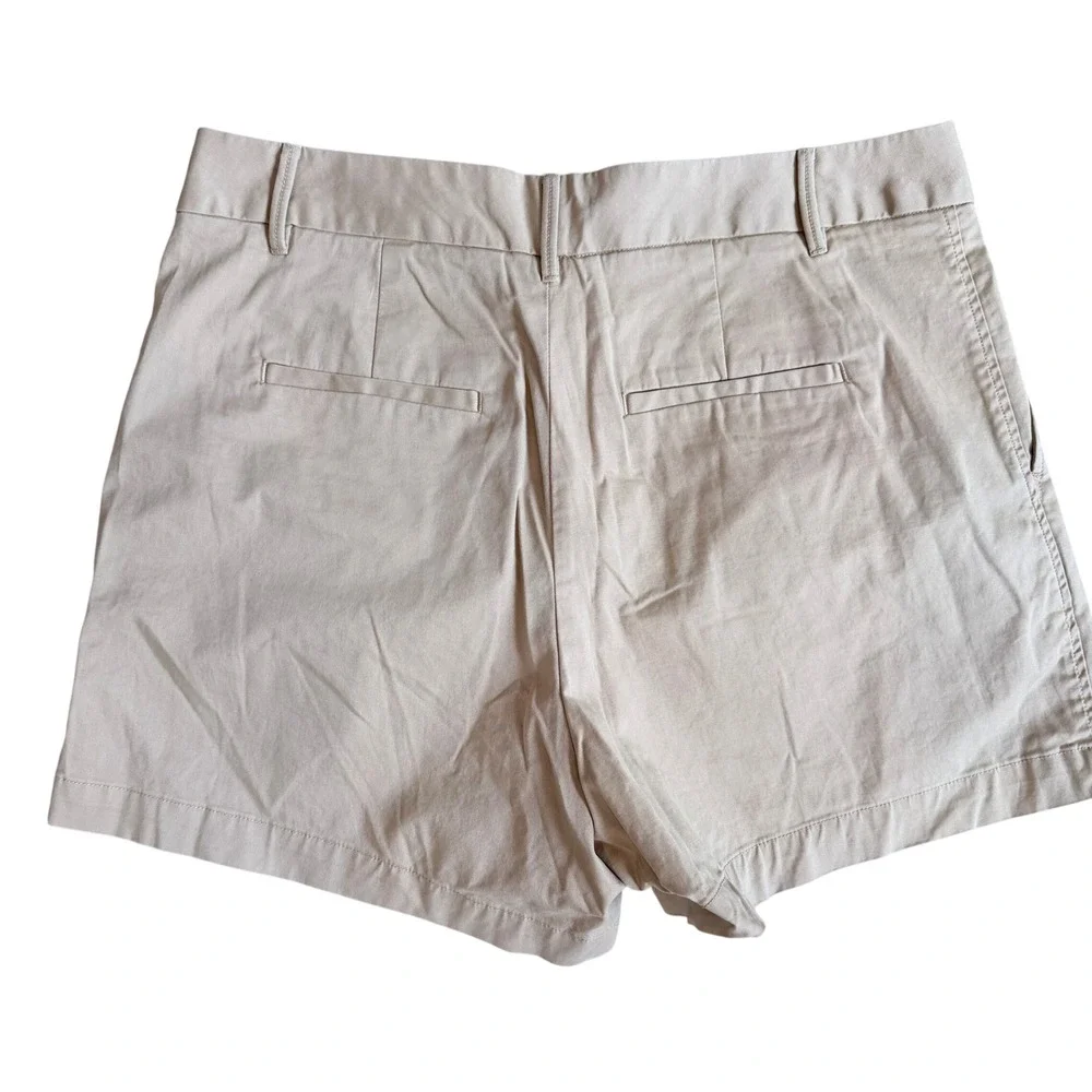 Gap Pleated Khaki Shorts Womens 16 Tan Beige High Rise Cotton Stretch Chino